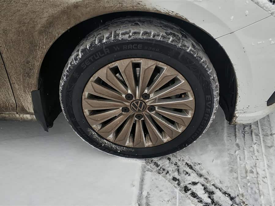 Volkswagen VW Lavida