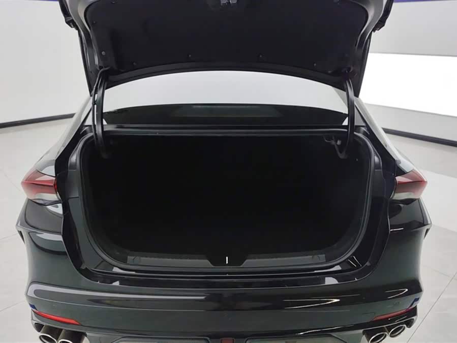 Trumpchi Emkoo(?) Yingbao