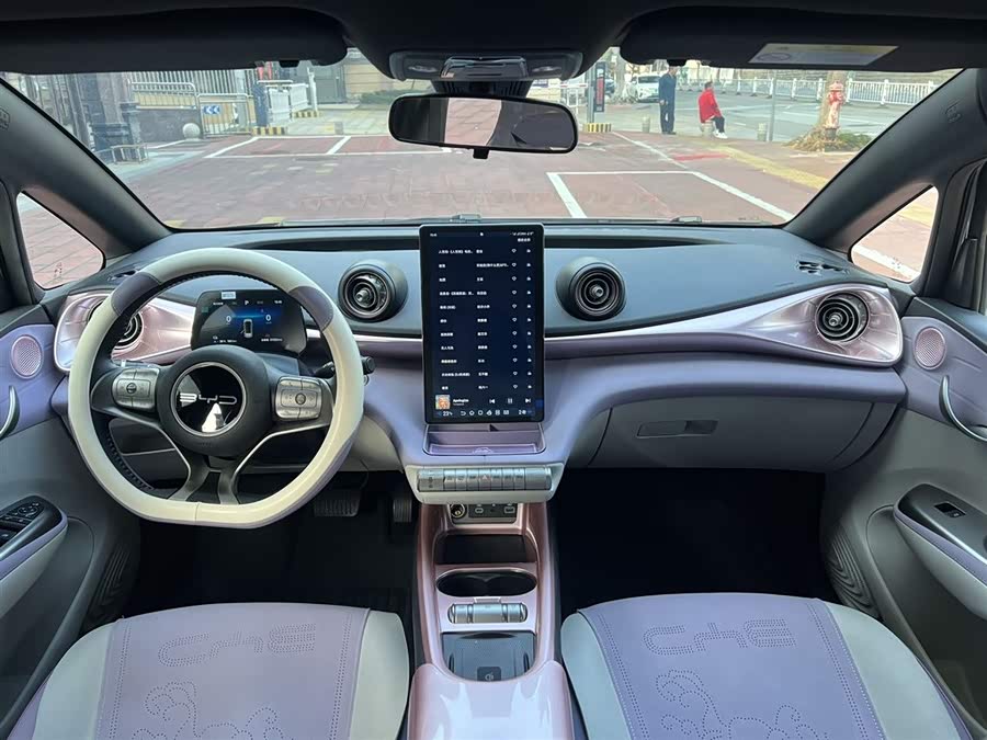 BYD Dolphin Glory Edition 420 km Style