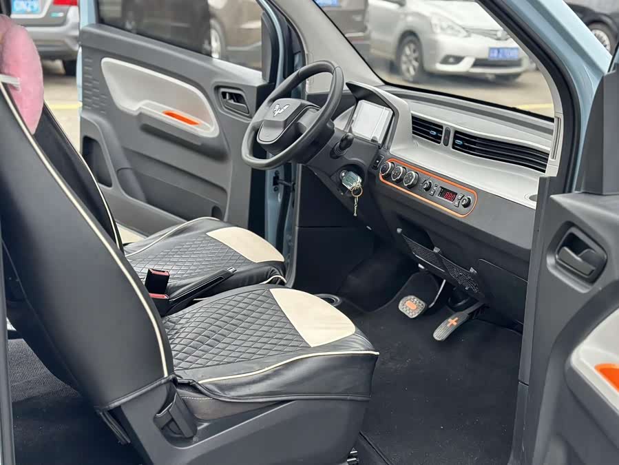 Wuling Hongguang MINI