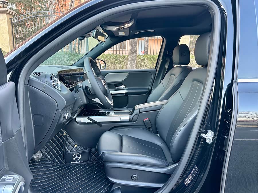 Mercedes-Benz GLB Facelift GLB 200 Sport