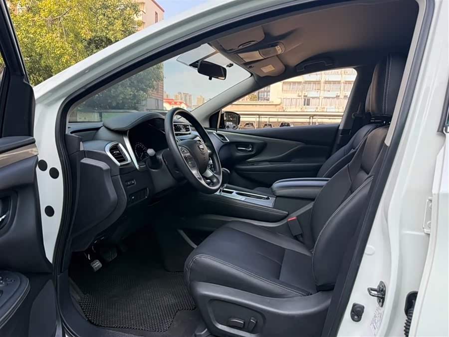 Nissan Murano 2.5 XE
