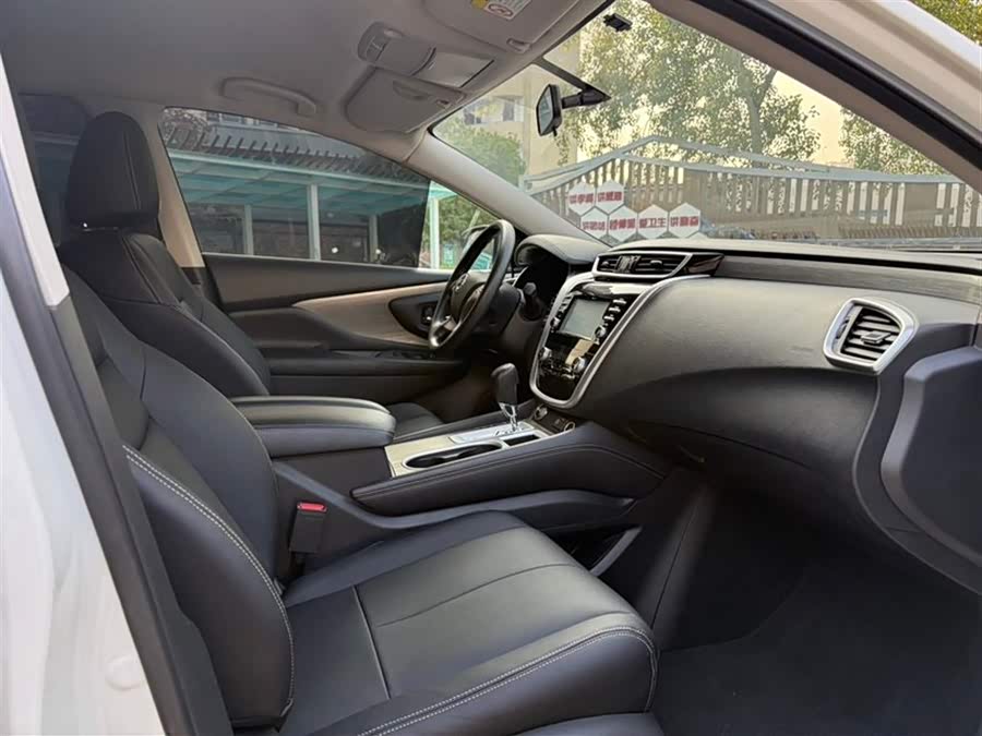 Nissan Murano 2.5 XE