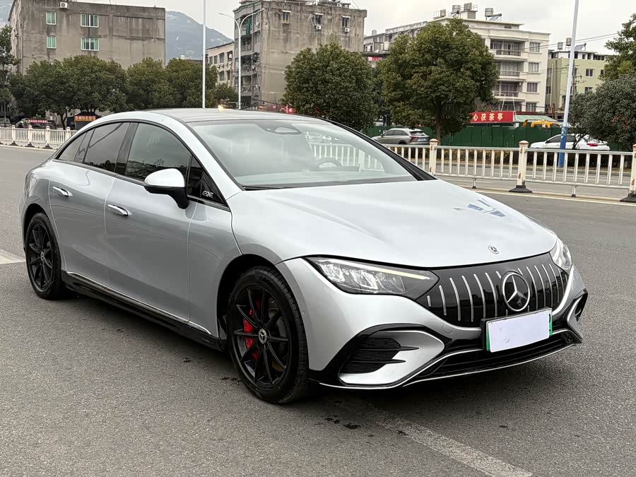 Mercedes-Benz EQE 350 Pioneer