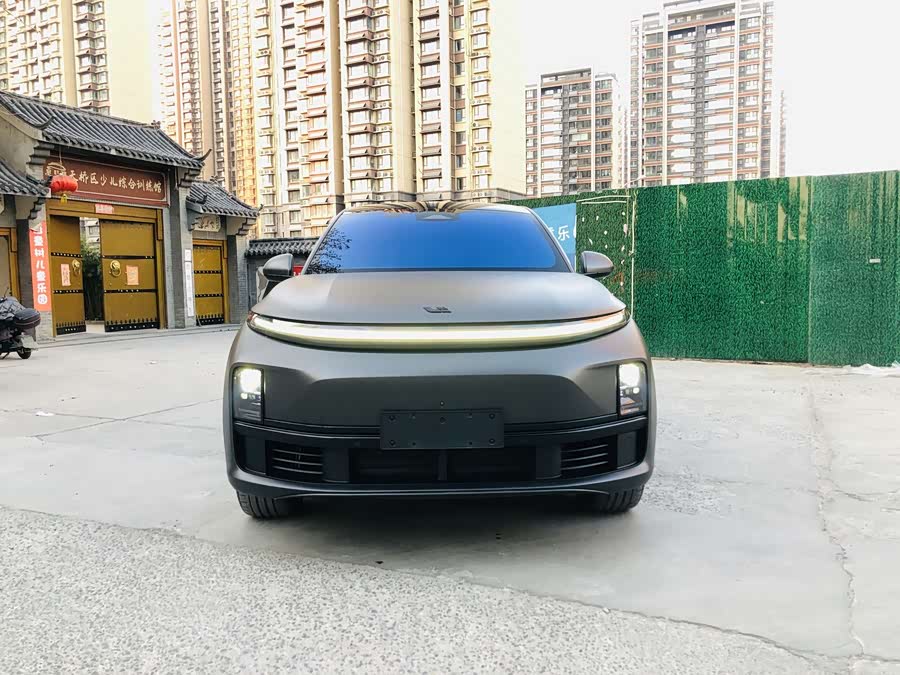 Li Auto L7