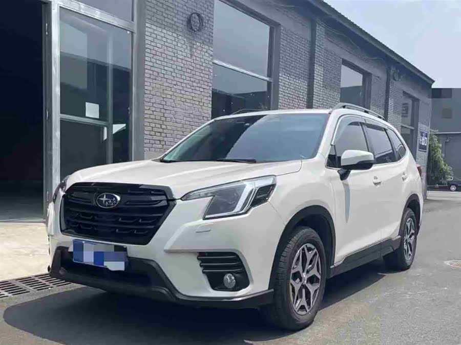 Subaru Forester 2.0i