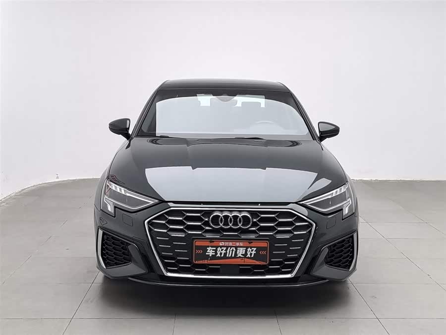 Audi A3L Limousine 35 TFSI Style Sport