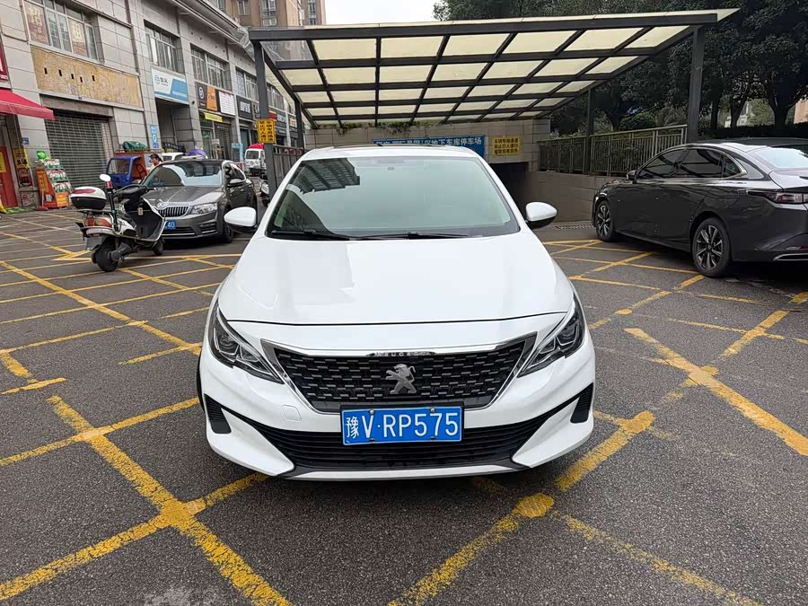 Peugeot 408 360 THP 10th Anniversary