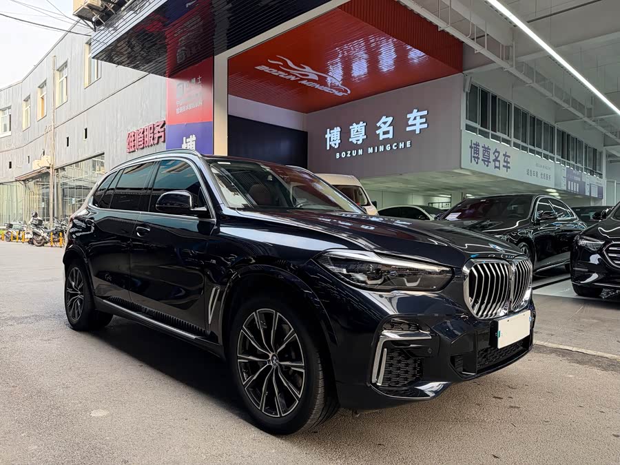 BMW X5 Facelift xDrive 30Li M Sport Package
