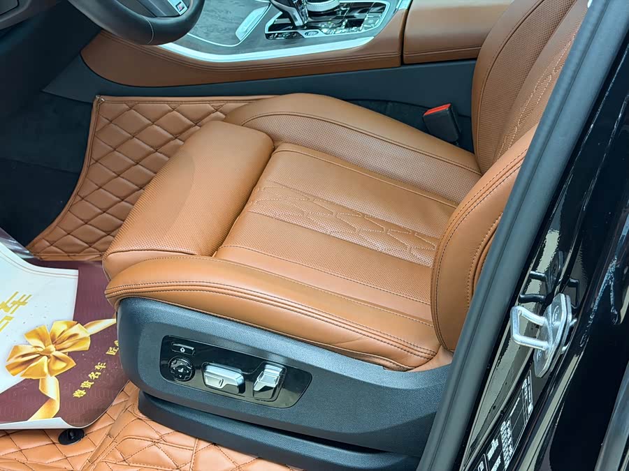 BMW X5 xDrive40i Premium M Sport Package