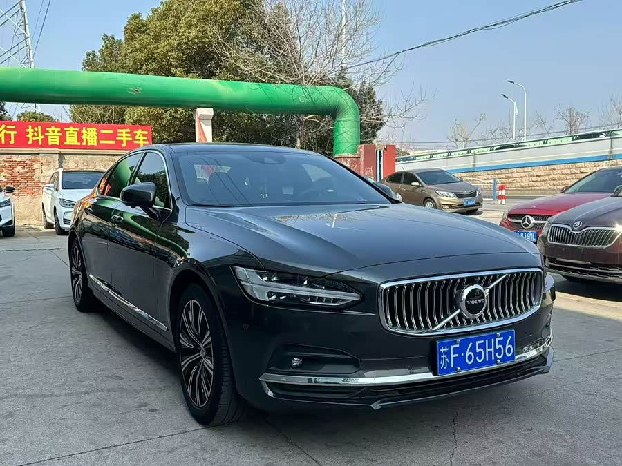 Volvo S90 B5 Smart Luxury