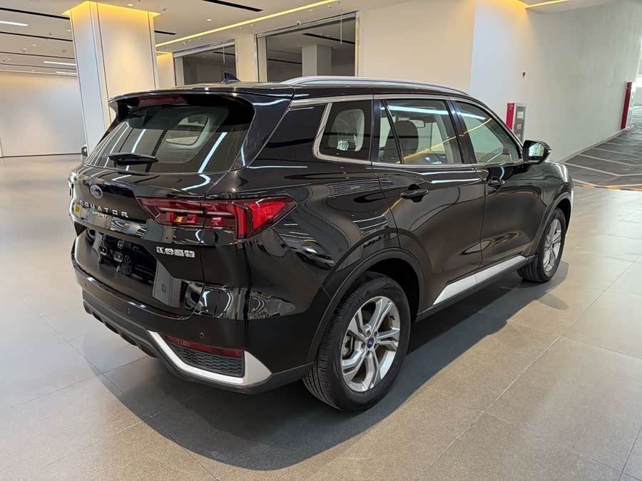 Ford Equator Sport EcoBoost 170 Platinum