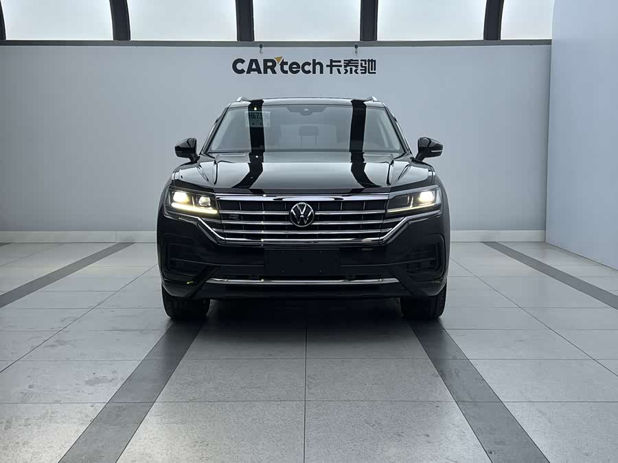 Volkswagen Touareg 2.0TSI Ruishang