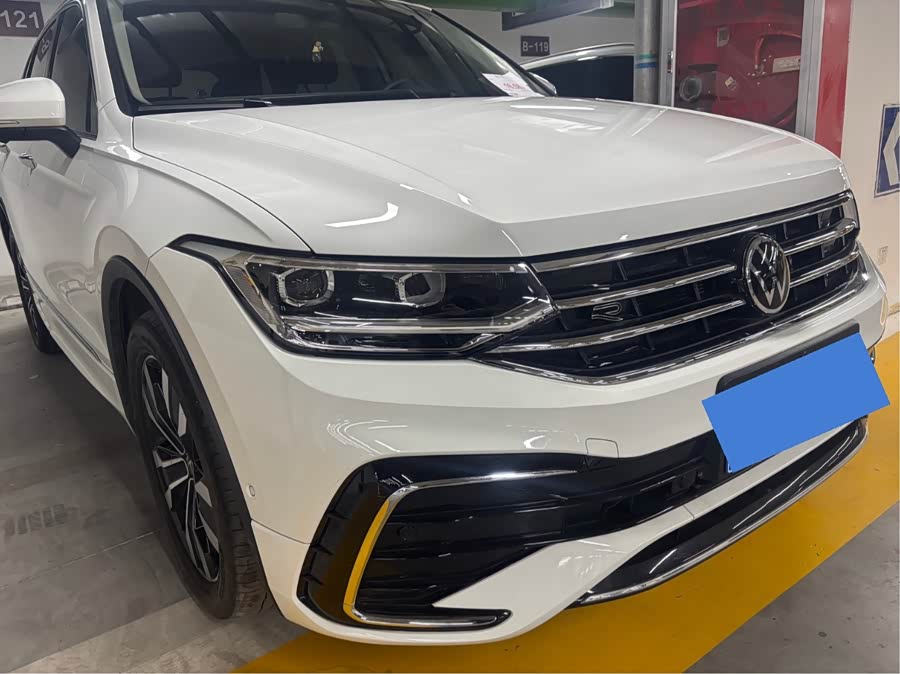 Volkswagen Tiguan L Outstanding