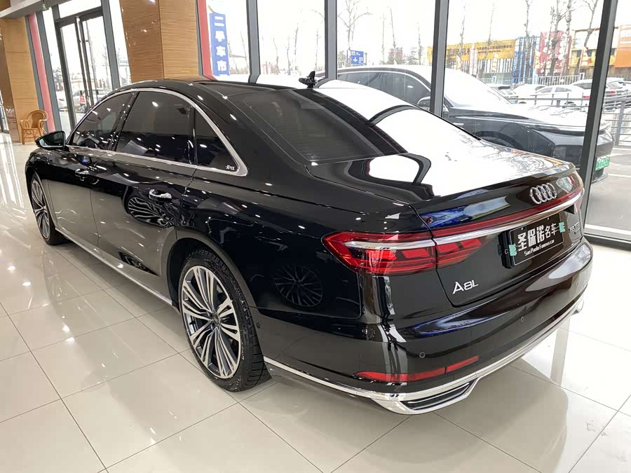 Audi A8L 55 TFSI quattro Luxury Collector's Edition