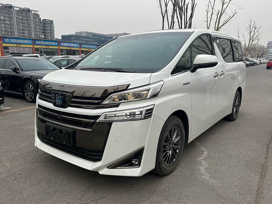 Toyota Vellfire Crown