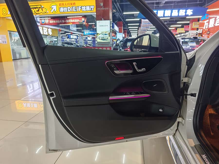 Mercedes-Benz C-Класс