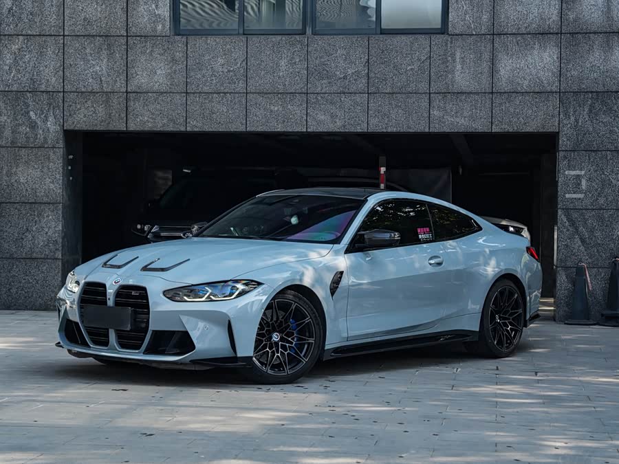 BMW M4 Coupe Thunder Edition