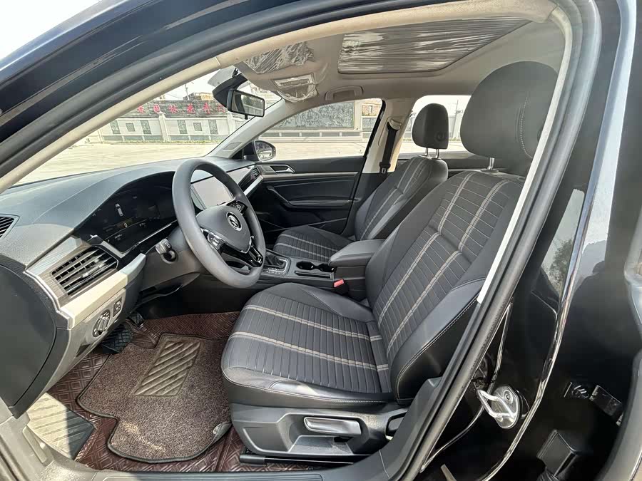 Volkswagen VW Lavida