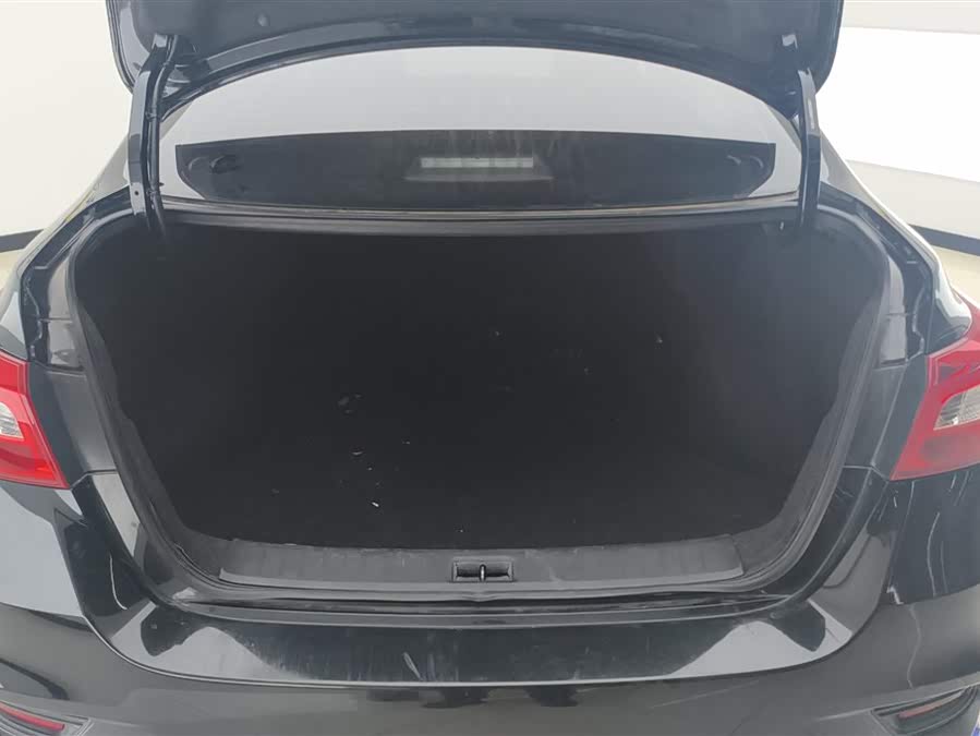 Nissan Sylphy Classic 1.6XE