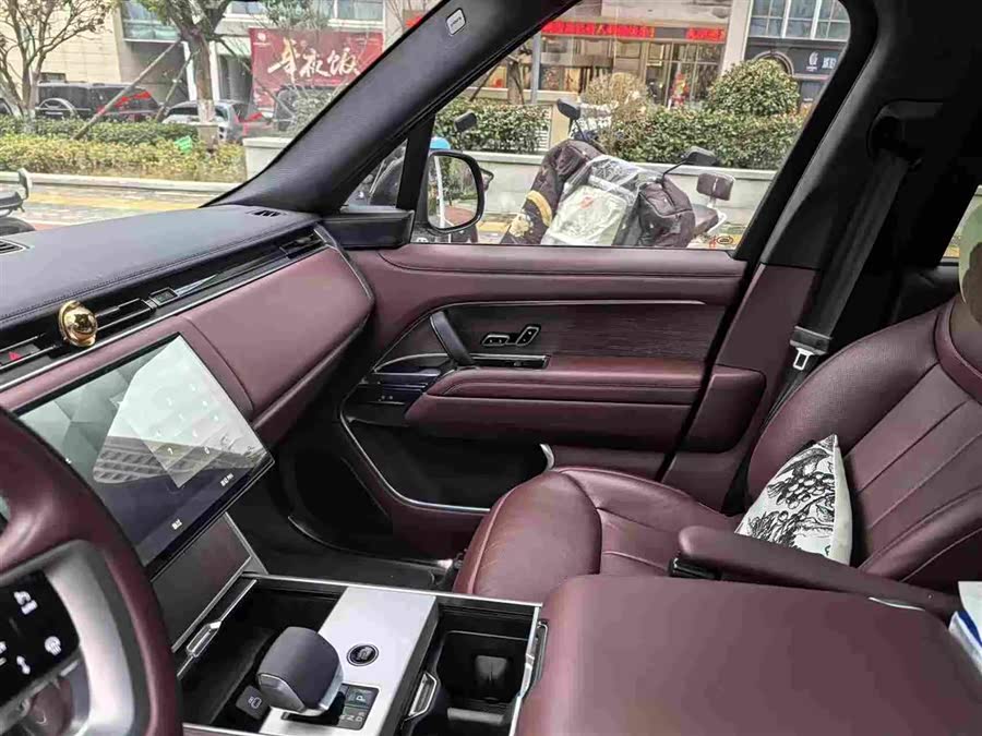 Land Rover Range Rover 3.0 L6