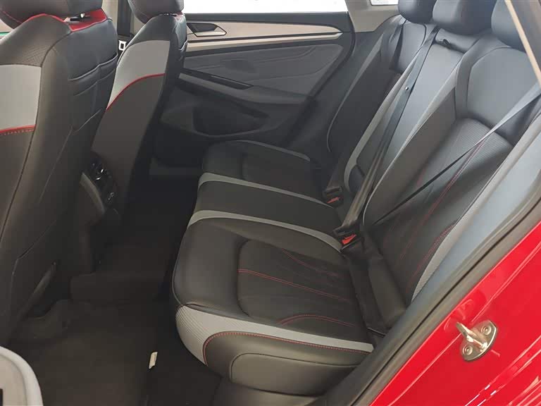 Volkswagen Lamando L