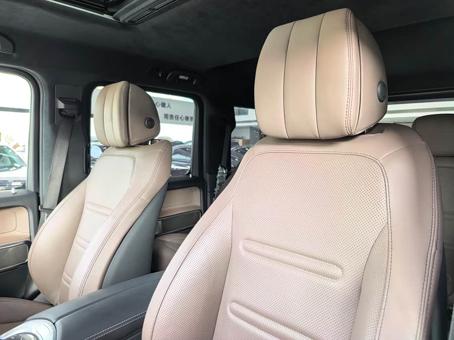 Mercedes-Benz G-Class G 500