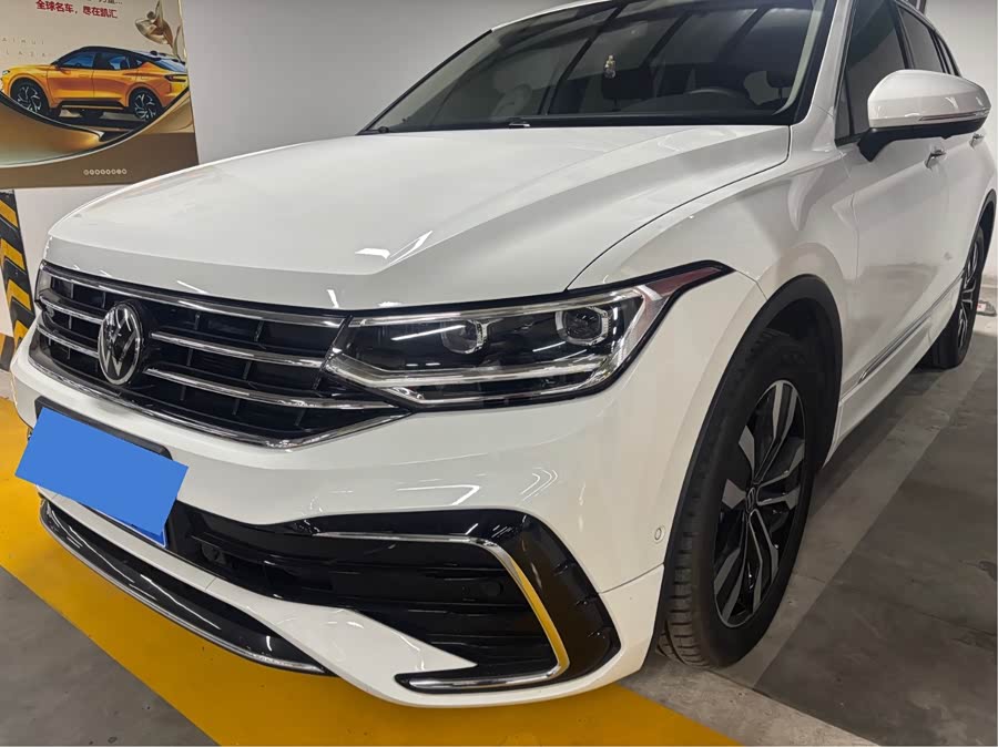 Volkswagen Tiguan L Outstanding