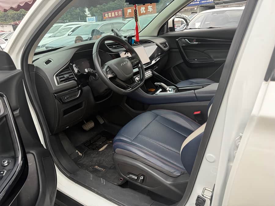 Dongfeng Aeolus AX7 Mach