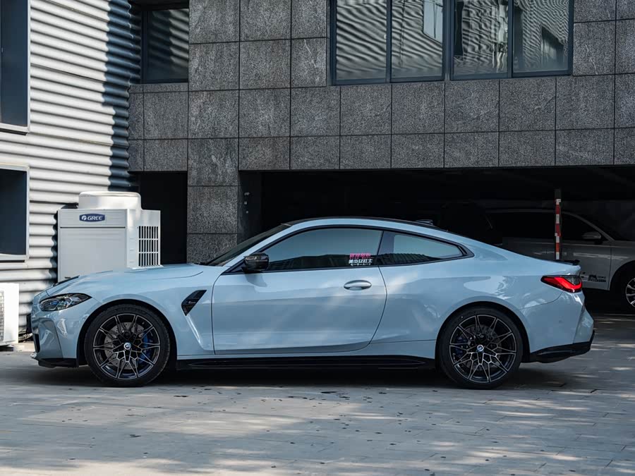 BMW M4 Coupe Thunder Edition