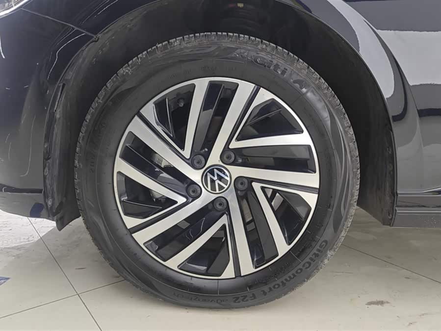 Volkswagen Lavida 1.5