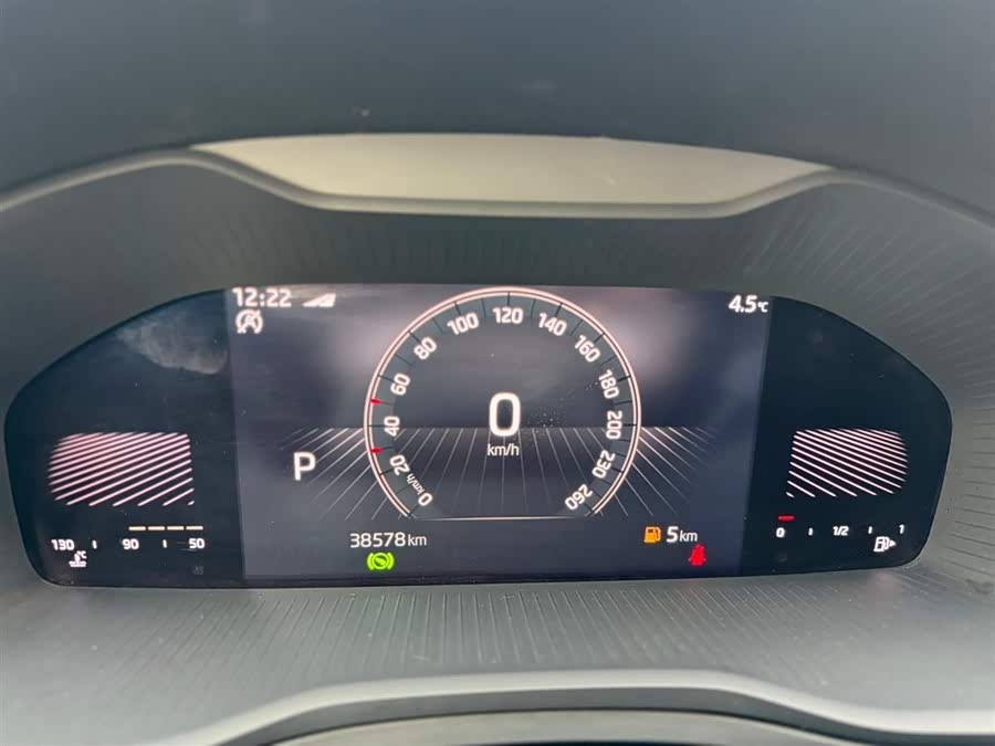 Skoda Karoq TSI280 Premium