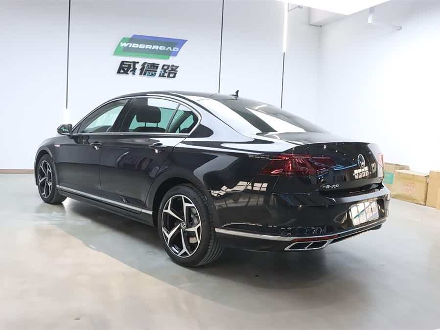 Volkswagen Magotan 2-Million Anniversary