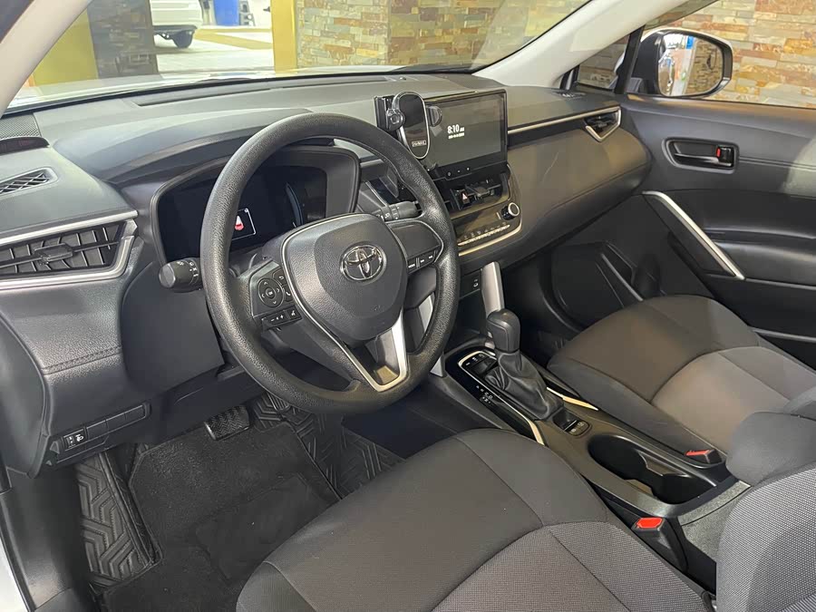 Toyota Frontlander 2.0