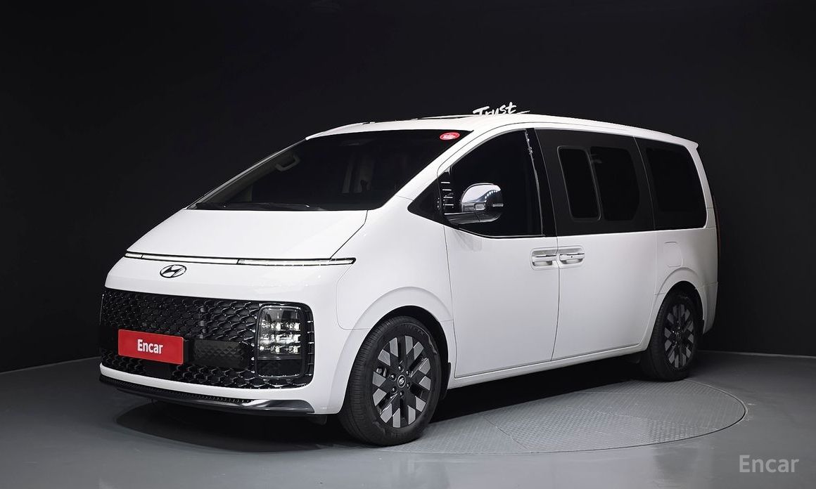 Hyundai Staria 2023