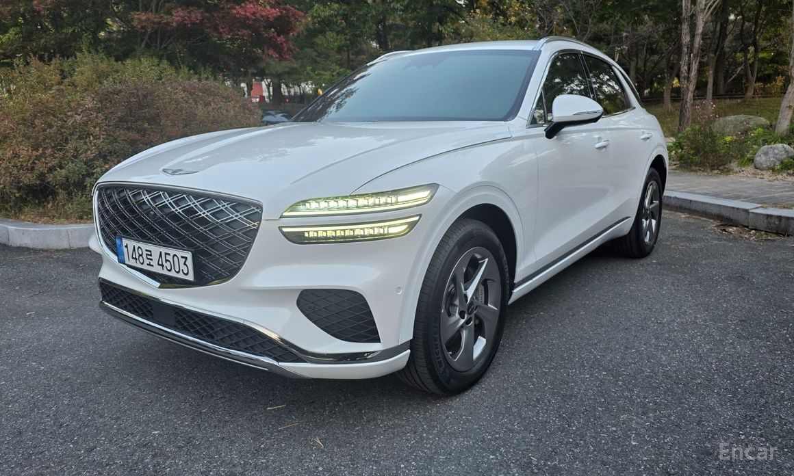 Genesis GV70 2025