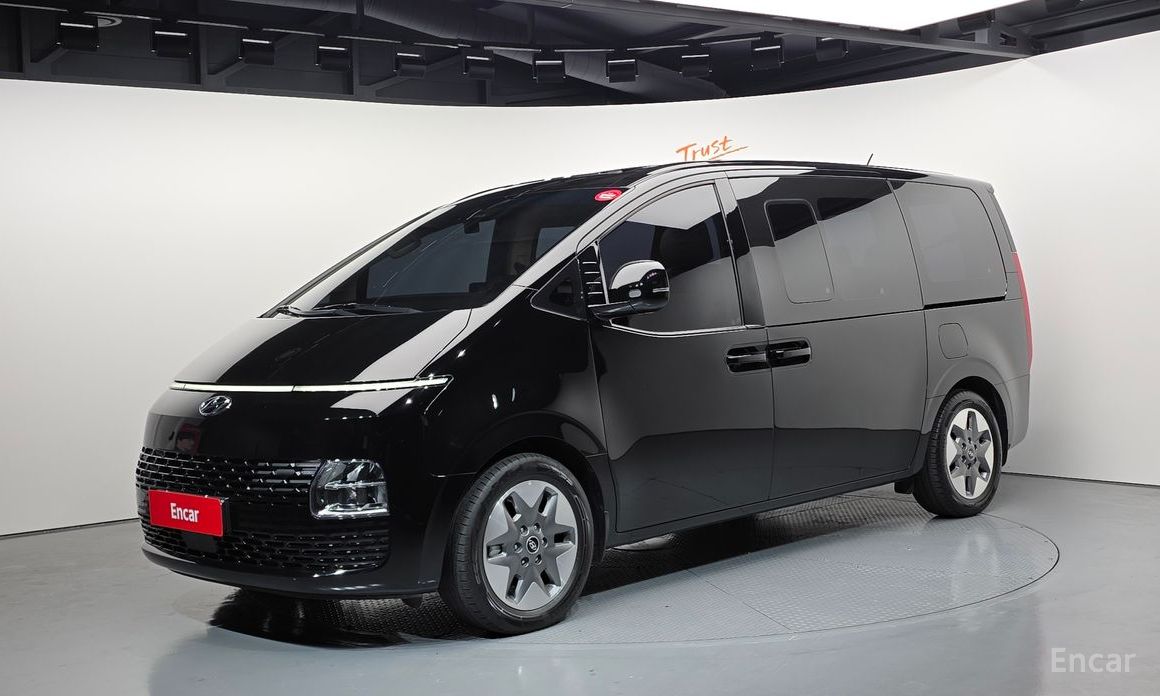 Hyundai Staria 2024