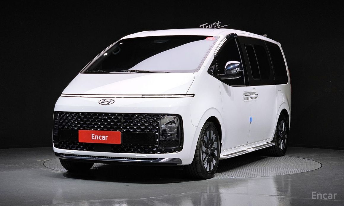 Hyundai Staria 2023
