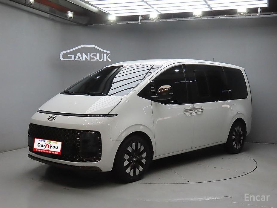 Hyundai Staria 2022