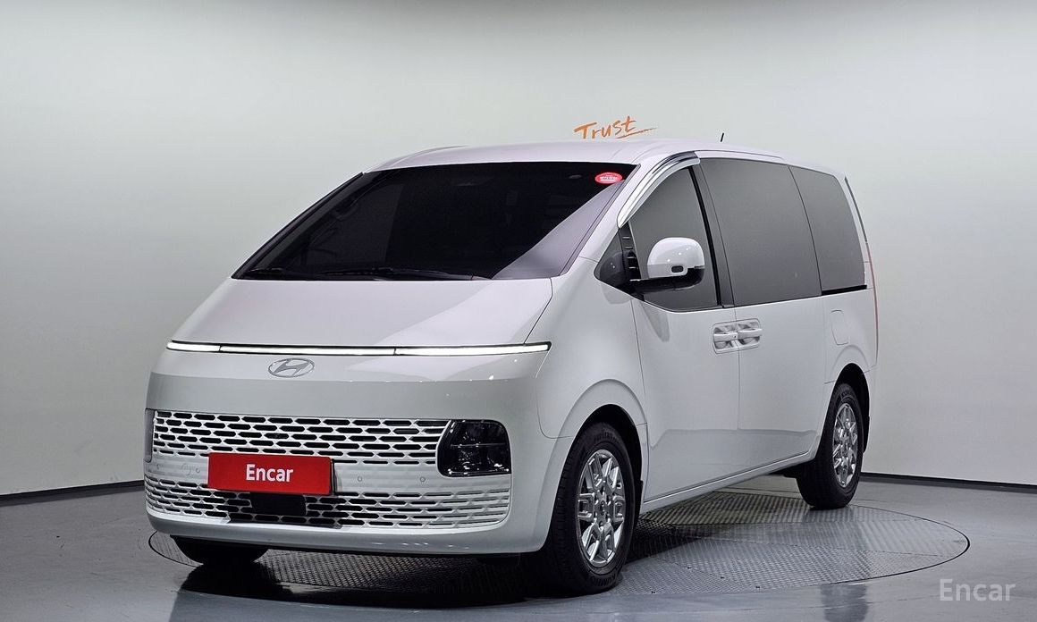 Hyundai Staria 2025