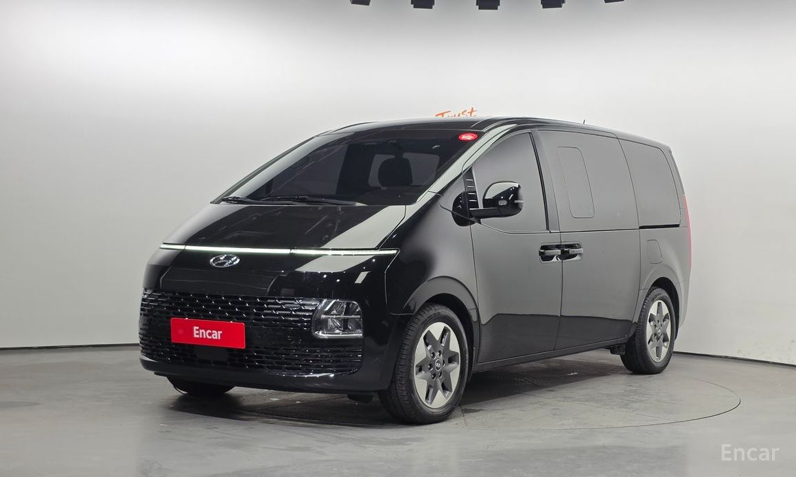 Hyundai Staria 2023