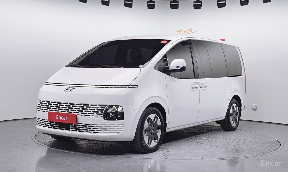 Hyundai Staria 2023