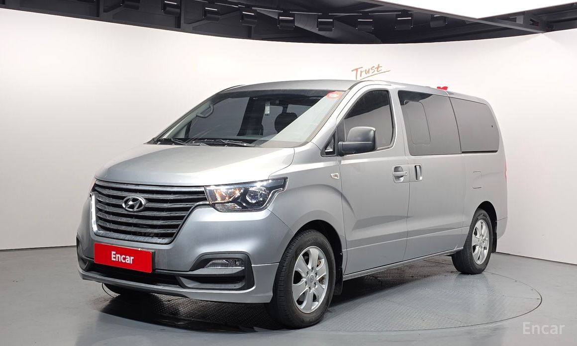 Hyundai Starex 2021