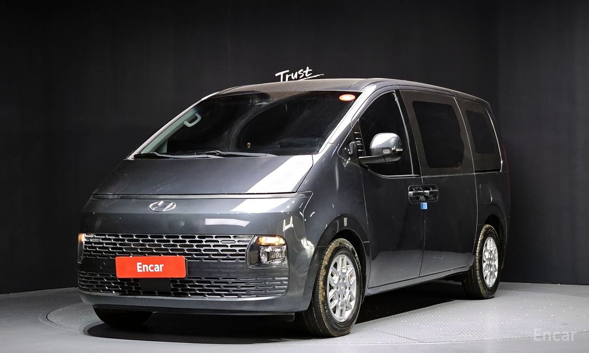 Hyundai Staria 2022