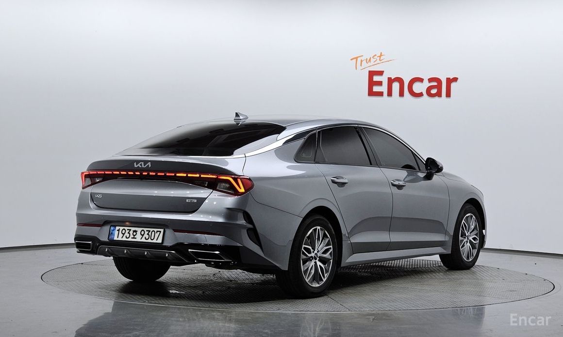 Kia K5 2023