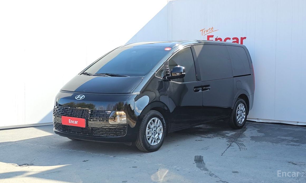 Hyundai Staria 2025