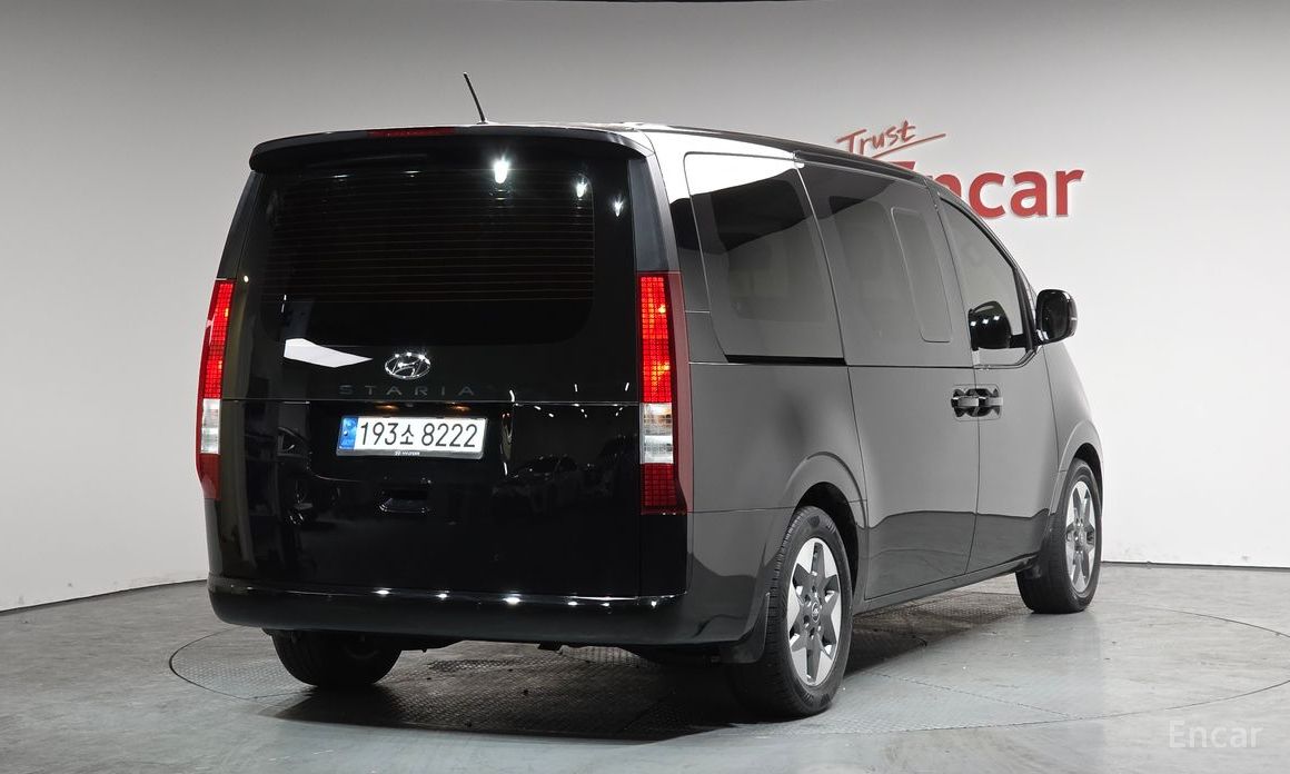 Hyundai Staria 2022