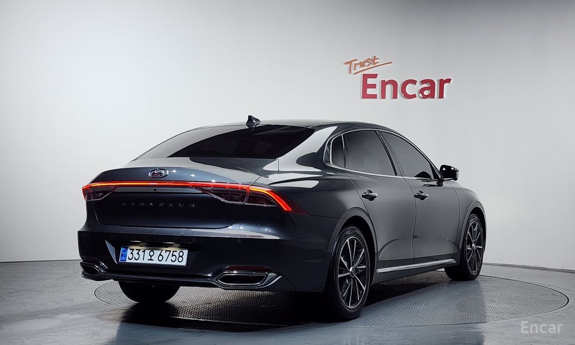 Hyundai Grandeur 2022
