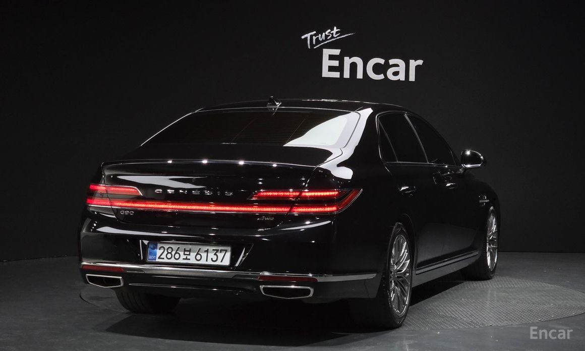 Genesis G90 2021