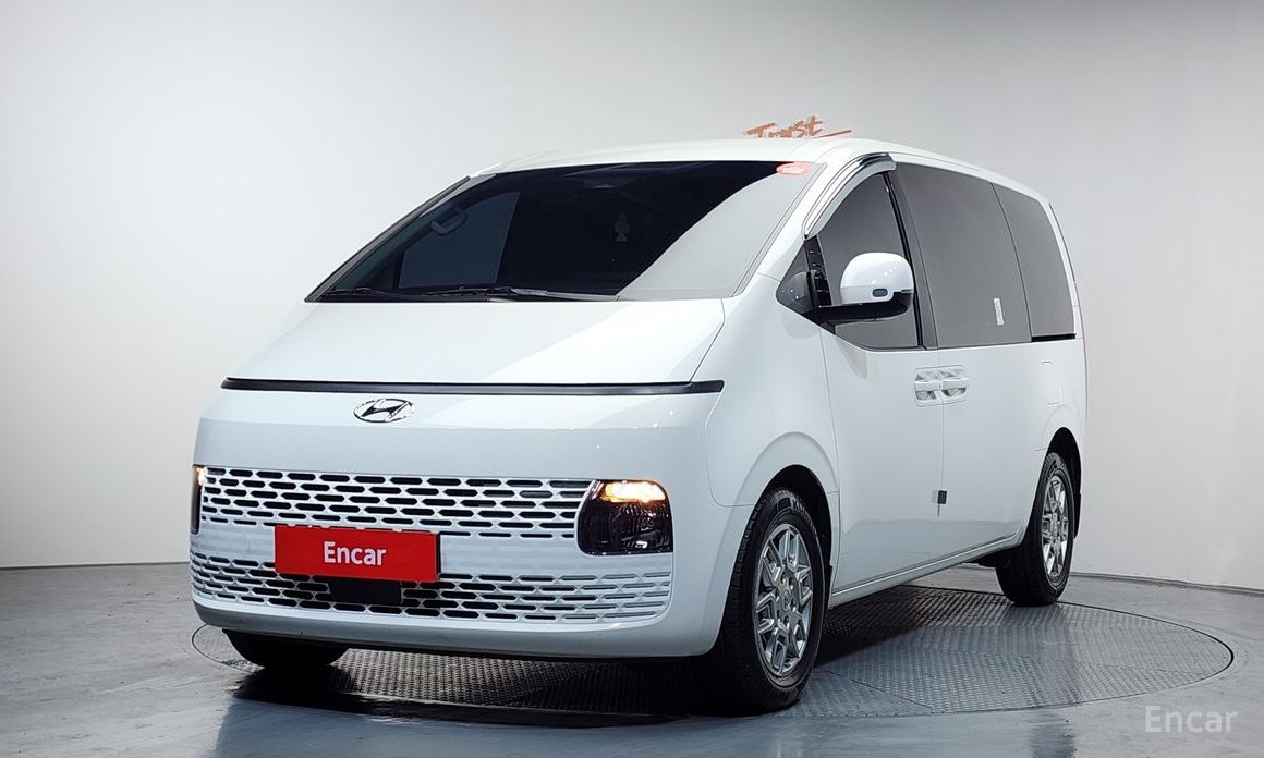 Hyundai Staria 2024